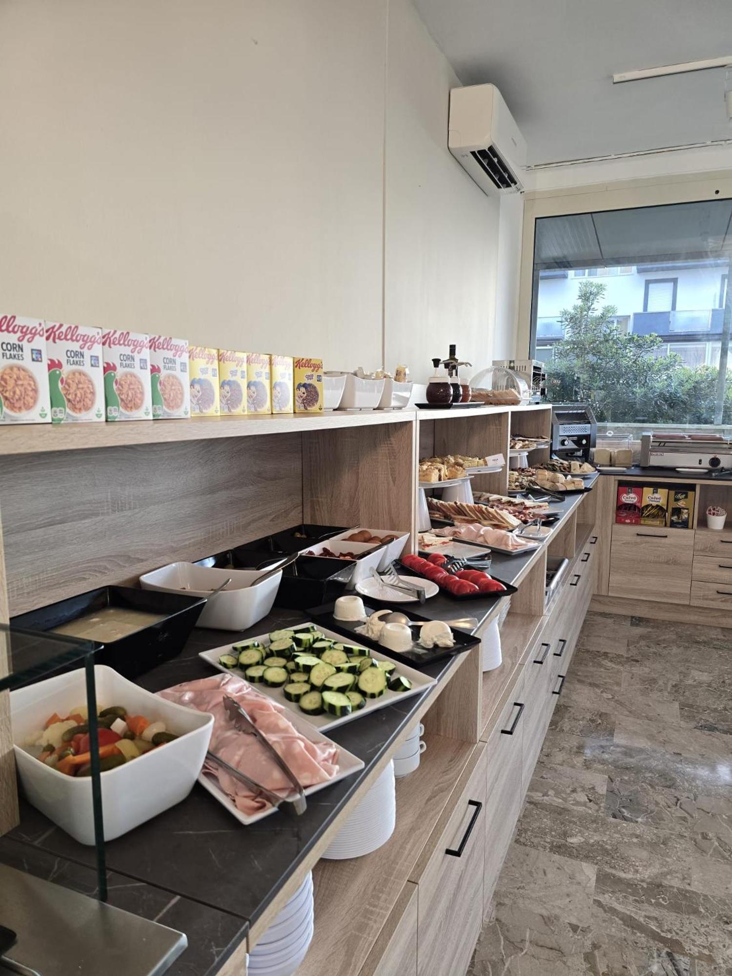 Hotel Helios Beach Milano Marittima Zewnętrze zdjęcie