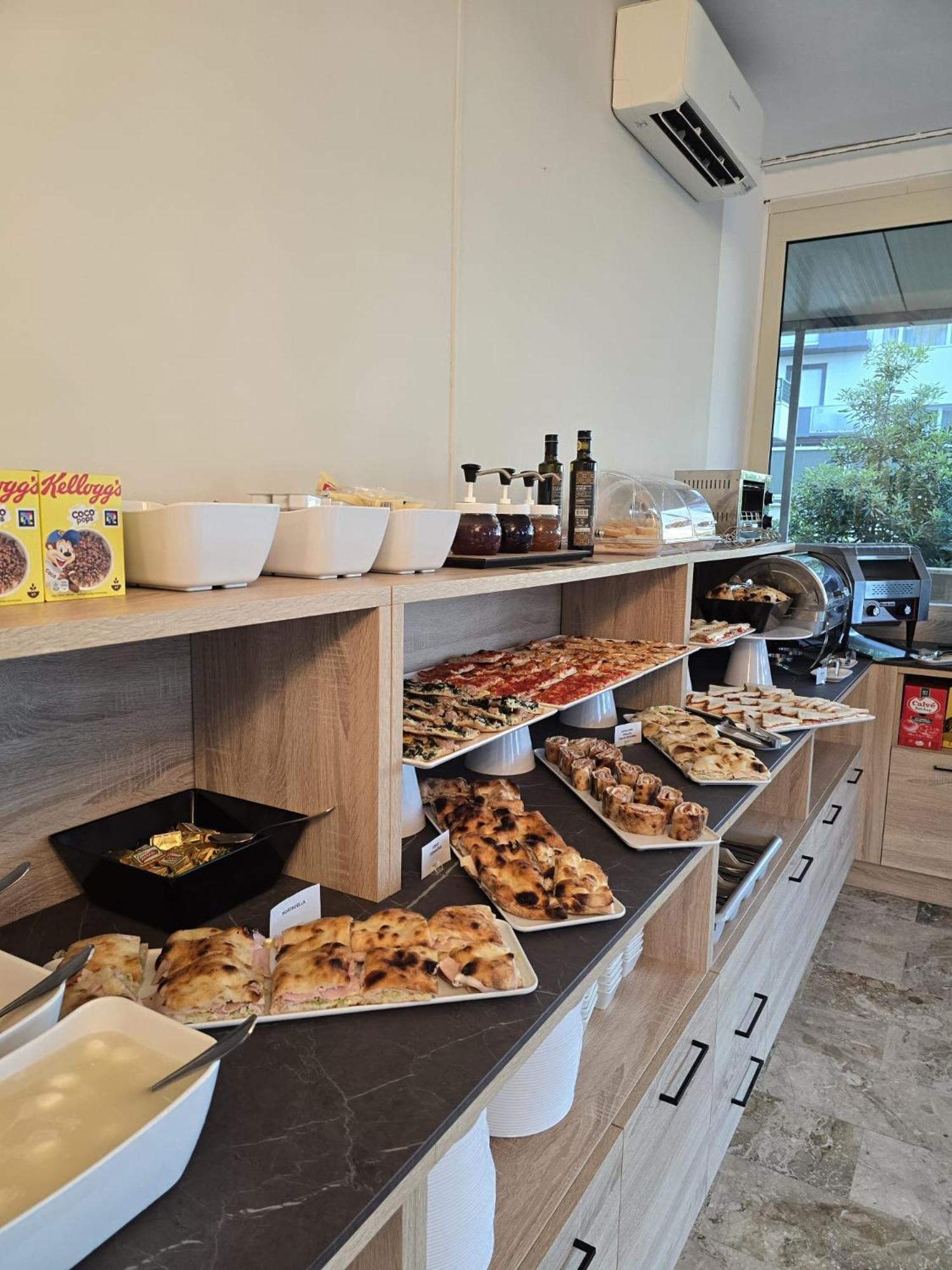 Hotel Helios Beach Milano Marittima Zewnętrze zdjęcie