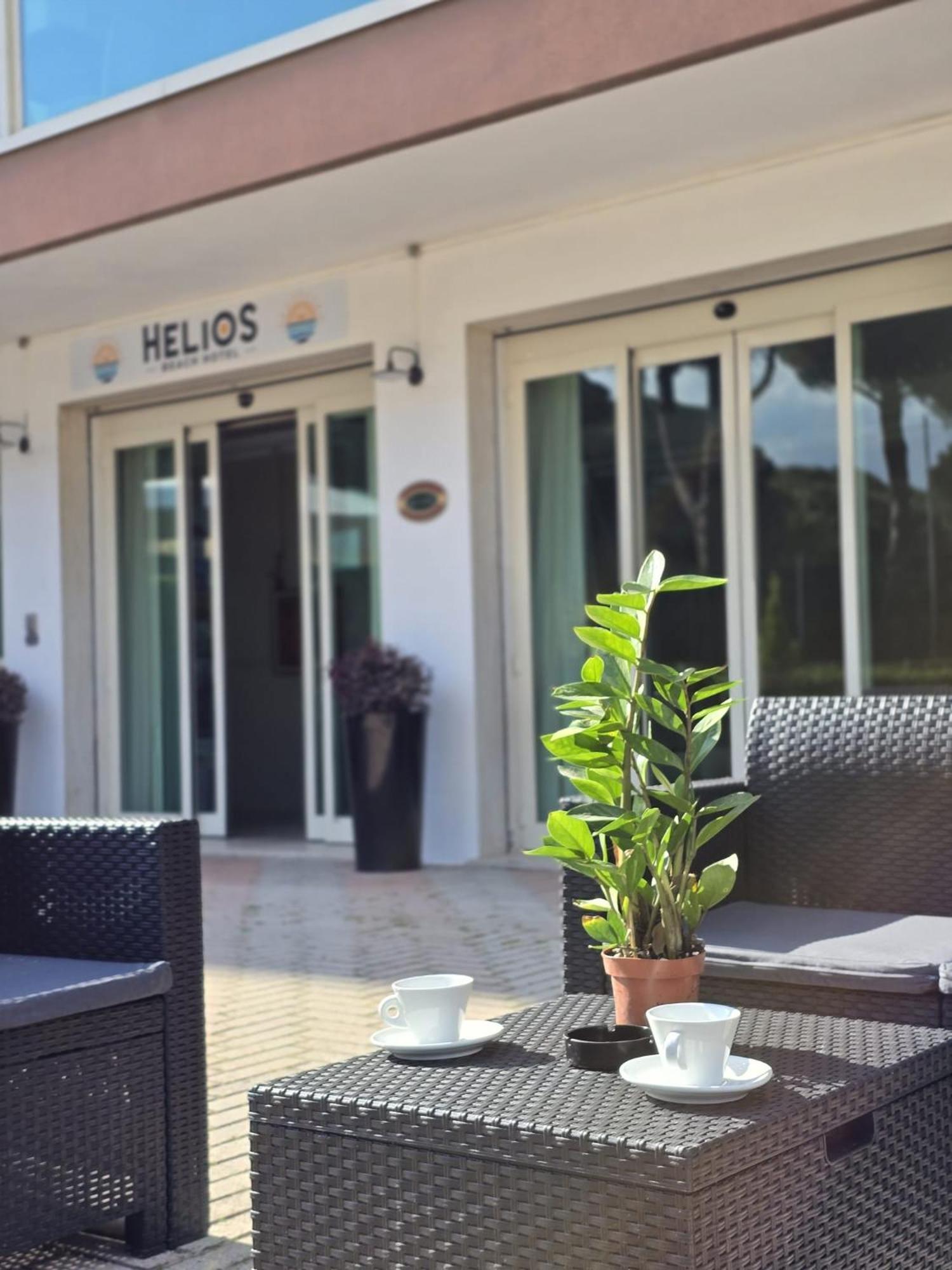 Hotel Helios Beach Milano Marittima Zewnętrze zdjęcie