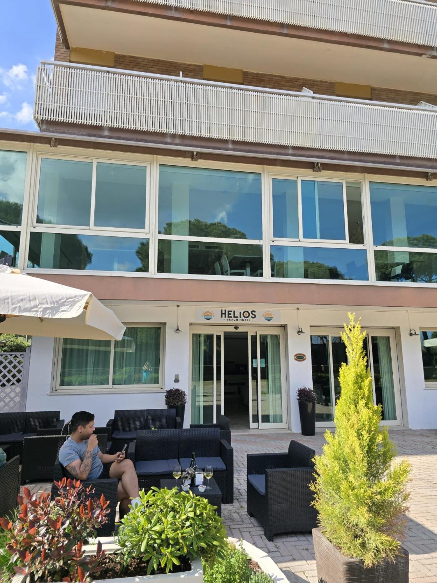 Hotel Helios Beach Milano Marittima Zewnętrze zdjęcie