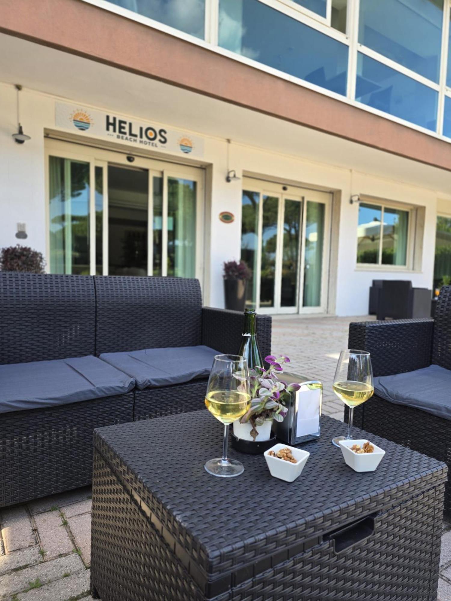 Hotel Helios Beach Milano Marittima Zewnętrze zdjęcie